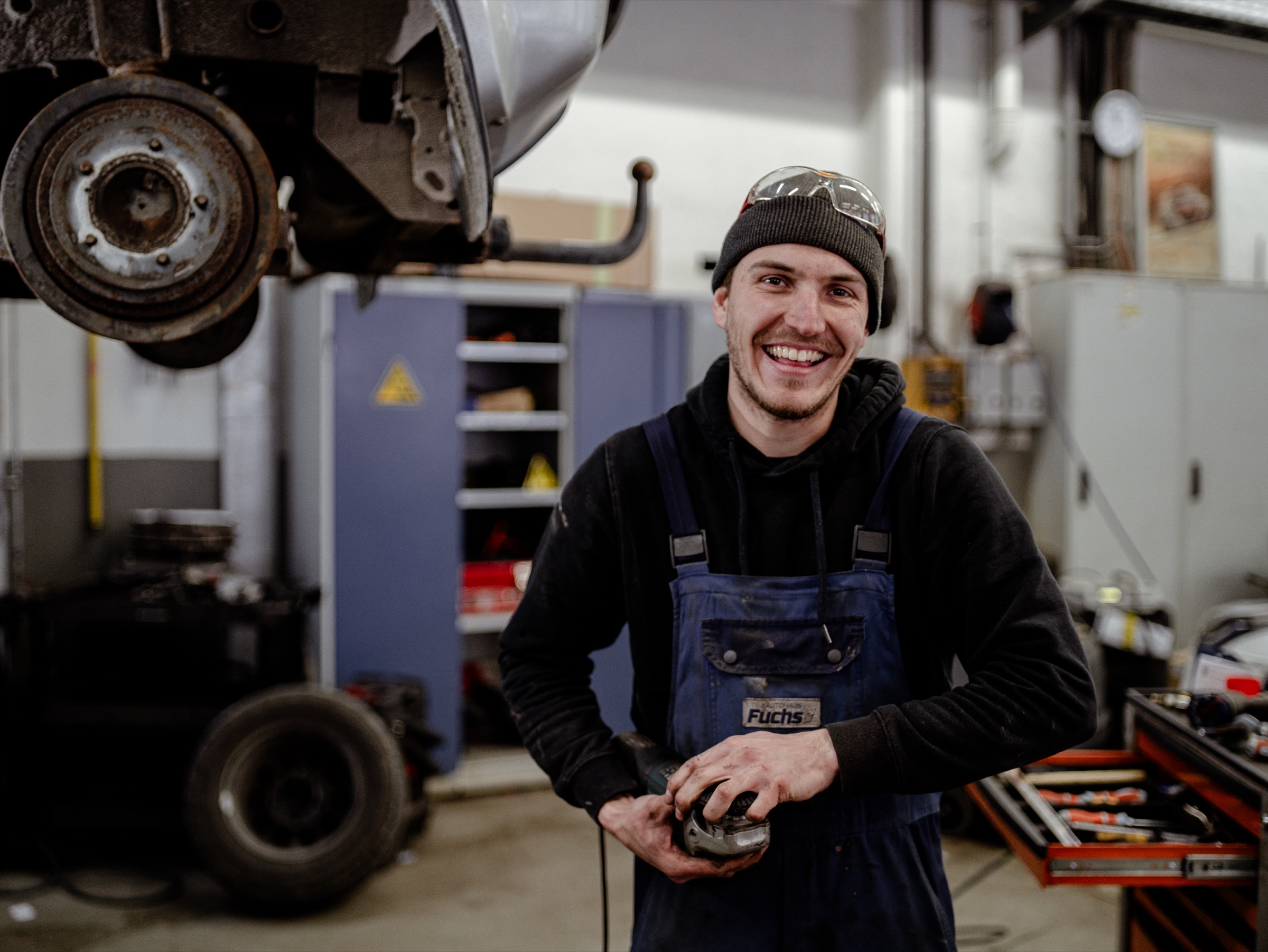 Mechaniker in einer Werkstatt